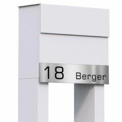 Briefkasten Standbriefkasten Cube Weiß RAL 9016 Mit Beschriftung