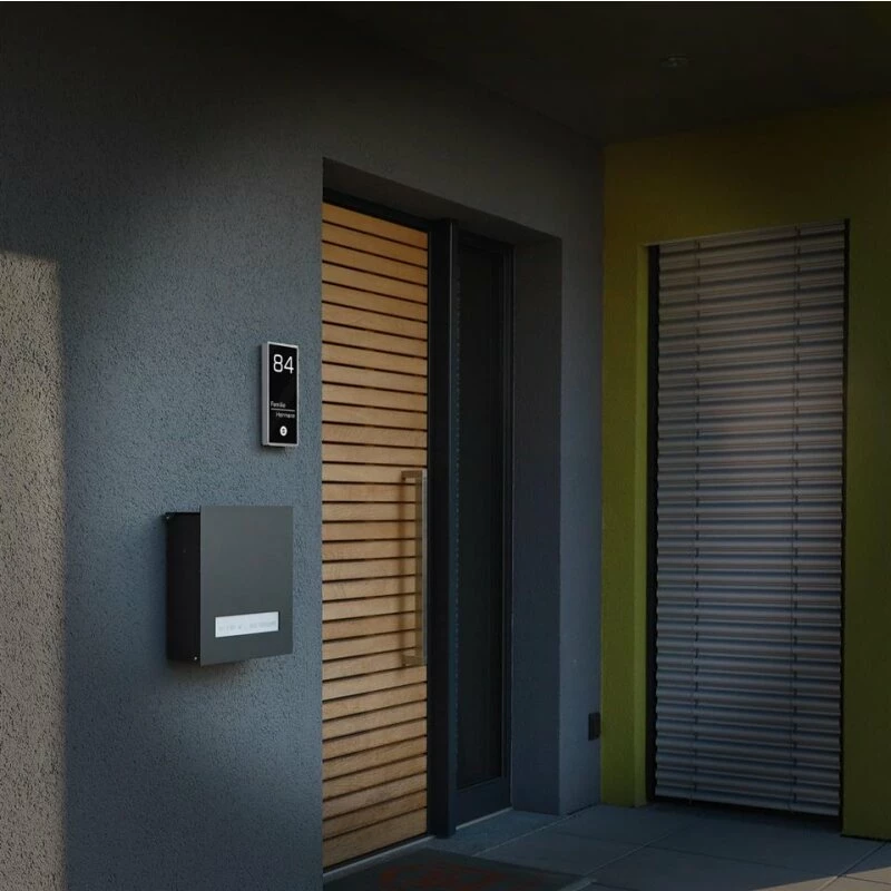 Edelstahl Aufputz Türklingel RAL 9005 Schwarz Hochglanz Mit Beleuchtung Weiß NAOS 4 Edelstahl Aufputz Türklingel RAL 9005 Schwarz Hochglanz Mit Beleuchtung Weiß NAOS – Bild 4