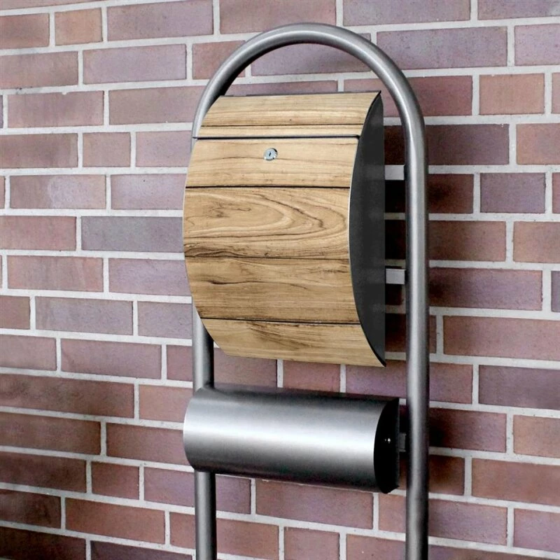 Edelstahl Standbriefkasten Briefkasten Mailbox Hammerschlag Holzplanken 2 Edelstahl Standbriefkasten Briefkasten Mailbox Hammerschlag Holzplanken – Bild 2