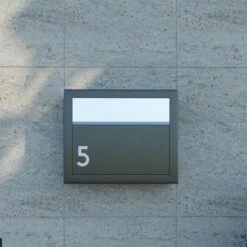 Moderne Hausnummer BRAX Aus Acrylglas 7,5 Cm -Türschilder aus Edelstahl Geschäft moderne hausnummer brax aus acrylglas 75 cm4